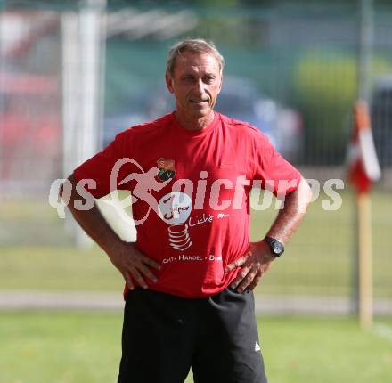 Fussball. 2. Klasse D. KAC B Juniors gegen Viktring. Trainer Hans Martin Groess (Viktring). Klagenfurt, 29.7.2017.
Foto: Kuess
---
pressefotos, pressefotografie, kuess, qs, qspictures, sport, bild, bilder, bilddatenbank