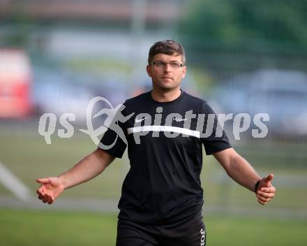 Fussball Kaerntner Liga. KAC 1909 gegen Lendorf. Trainer Christoph Morgenstern (Lendorf). Klagenfurt, am 5.8.2017.
Foto: Kuess
---
pressefotos, pressefotografie, kuess, qs, qspictures, sport, bild, bilder, bilddatenbank