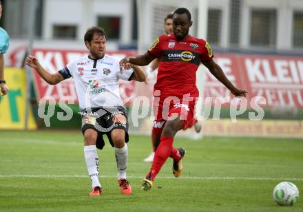 Fussball Tipico Bundesliga. RZ Pellets WAC gegen Cashpoint SCR Altach. Nemanja Rnic,  (WAC), Nicolas Brice Moumi Ngamaleu (Altach). Wolfsberg, am  6.8.2017.
Foto: Kuess

---
pressefotos, pressefotografie, kuess, qs, qspictures, sport, bild, bilder, bilddatenbank