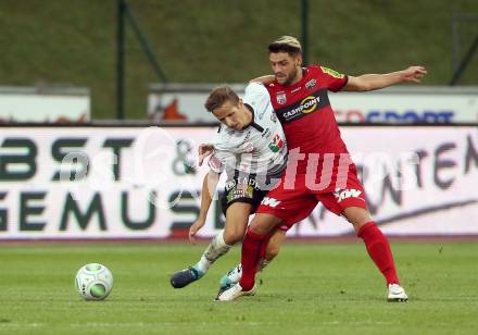 Fussball Tipico Bundesliga. RZ Pellets WAC gegen Cashpoint SCR Altach. Gerald Nutz,  (WAC), Emanuel Sakic (Altach). Wolfsberg, am  6.8.2017.
Foto: Kuess

---
pressefotos, pressefotografie, kuess, qs, qspictures, sport, bild, bilder, bilddatenbank