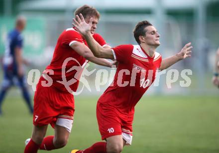 Fussball Kaerntner Liga. KAC 1909 gegen Lendorf. Torjubel Robert Matic, Lukas Lausegger (KAC). Klagenfurt, am 5.8.2017.
Foto: Kuess
---
pressefotos, pressefotografie, kuess, qs, qspictures, sport, bild, bilder, bilddatenbank