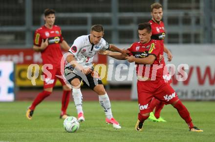 Fussball Tipico Bundesliga. RZ Pellets WAC gegen Cashpoint SCR Altach. Bernd Gschweidl,  (WAC), Kristijan Dobras (Altach). Wolfsberg, am  6.8.2017.
Foto: Kuess

---
pressefotos, pressefotografie, kuess, qs, qspictures, sport, bild, bilder, bilddatenbank