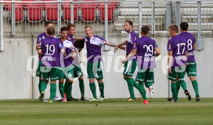 Fussball Regionalliga. SK Austria Klagenfurt gegen SC Weiz. Torjubel Weiz. Klagenfurt, am 4.8.2017.
Foto: Kuess
---
pressefotos, pressefotografie, kuess, qs, qspictures, sport, bild, bilder, bilddatenbank