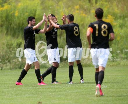 Fussball: 1. Klasse B. Feistritz/Ros. gegen Faakersee. Torjubel (Feistritz/Ros.). Feistritz, 6.8.2017.
Foto: Kuess
---
pressefotos, pressefotografie, kuess, qs, qspictures, sport, bild, bilder, bilddatenbank