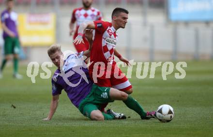 Fussball Regionalliga. SK Austria Klagenfurt gegen SC Weiz. Tadej Zagar-Knez,  (Klagenfurt), Philipp Schellnegger (Weiz). Klagenfurt, am 4.8.2017.
Foto: Kuess
---
pressefotos, pressefotografie, kuess, qs, qspictures, sport, bild, bilder, bilddatenbank