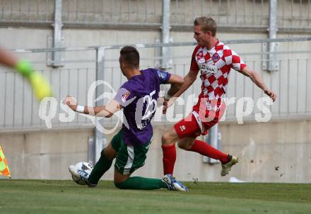 Fussball Regionalliga. SK Austria Klagenfurt gegen SC Weiz. Thomas Hirschhofer,  (Klagenfurt), Mario Tadic (Weiz). Klagenfurt, am 4.8.2017.
Foto: Kuess
---
pressefotos, pressefotografie, kuess, qs, qspictures, sport, bild, bilder, bilddatenbank