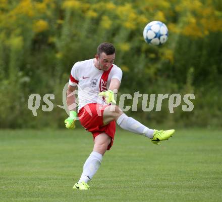 Fussball: 1. Klasse B. Feistritz/Ros. gegen Faakersee. Markus Tschernuth  (Faakersee). Feistritz, 6.8.2017.
Foto: Kuess
---
pressefotos, pressefotografie, kuess, qs, qspictures, sport, bild, bilder, bilddatenbank