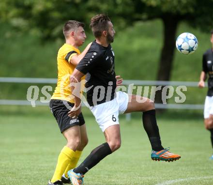 Fussball: 1. Klasse B. Feistritz/Ros. gegen Faakersee. Sead Sabotic (Feistritz/Ros.), Marco Pehr (Faakersee). Feistritz, 6.8.2017.
Foto: Kuess
---
pressefotos, pressefotografie, kuess, qs, qspictures, sport, bild, bilder, bilddatenbank