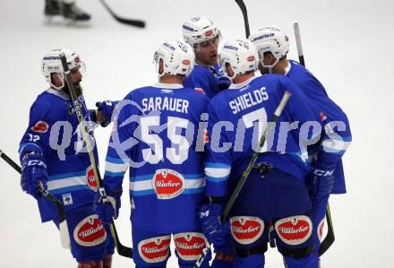 EBEL. Eishockey Bundesliga. Testspiel. EC VSV gegen Lyon. Torjubel David Shields, Miha Verlic, Andrew Sarauer, Adis Alagic, Nikolas Petrik (VSV). Villach, am 10.8.2017.
Foto: Kuess 


---
pressefotos, pressefotografie, kuess, qs, qspictures, sport, bild, bilder, bilddatenbank