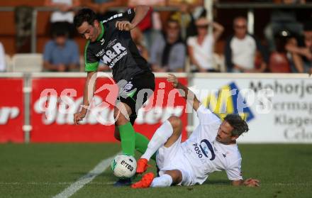 Fussball Kaerntner Liga. SAK gegen Feldkirchen. Thomas Riedl,  (SAK), Marco Mueller (Feldkirchen). Welzenegg, am 11.8.2017.
Foto: Kuess
---
pressefotos, pressefotografie, kuess, qs, qspictures, sport, bild, bilder, bilddatenbank