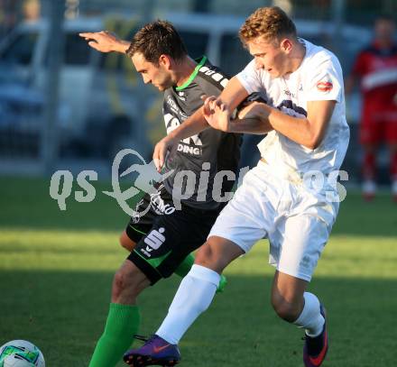 Fussball Kaerntner Liga. SAK gegen Feldkirchen. Davor Tadijanovic,  (SAK), Marco Mueller (Feldkirchen). Welzenegg, am 11.8.2017.
Foto: Kuess
---
pressefotos, pressefotografie, kuess, qs, qspictures, sport, bild, bilder, bilddatenbank