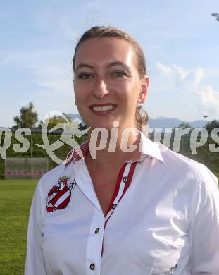 Fussball. Regionalliga. SK Austria Klagenfurt. Mannschaftsfototermin.  Natalie Biermann, Manager . Klagenfurt, 17.8.2017.
Foto: Kuess
---
pressefotos, pressefotografie, kuess, qs, qspictures, sport, bild, bilder, bilddatenbank