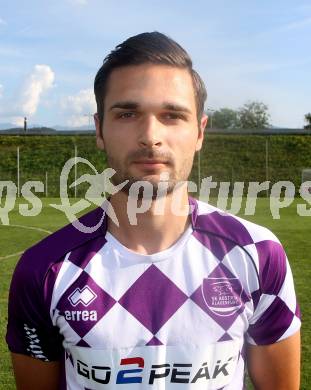 Fussball. Regionalliga. SK Austria Klagenfurt. Mannschaftsfototermin.  Julian Salentinig . Klagenfurt, 17.8.2017.
Foto: Kuess
---
pressefotos, pressefotografie, kuess, qs, qspictures, sport, bild, bilder, bilddatenbank