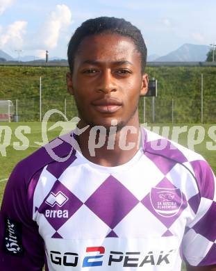 Fussball. Regionalliga. SK Austria Klagenfurt. Mannschaftsfototermin.  Joseph Asante. Klagenfurt, 17.8.2017.
Foto: Kuess
---
pressefotos, pressefotografie, kuess, qs, qspictures, sport, bild, bilder, bilddatenbank