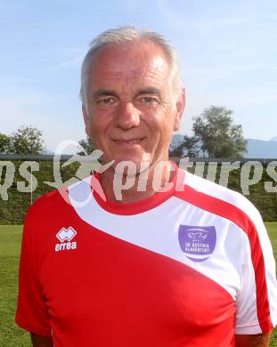 Fussball. Regionalliga. SK Austria Klagenfurt. Mannschaftsfototermin.  
Willi Rosenzopf, Co-Trainer. Klagenfurt, 17.8.2017.
Foto: Kuess
---
pressefotos, pressefotografie, kuess, qs, qspictures, sport, bild, bilder, bilddatenbank