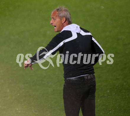 Fussball Tipico Bundesliga. RZ Pellets WAC gegen FC Flyeralarm Admira. Trainer Heimo Pfeifenberger (WAC). Wolfsberg, am  19.8.2017.
Foto: Kuess

---
pressefotos, pressefotografie, kuess, qs, qspictures, sport, bild, bilder, bilddatenbank