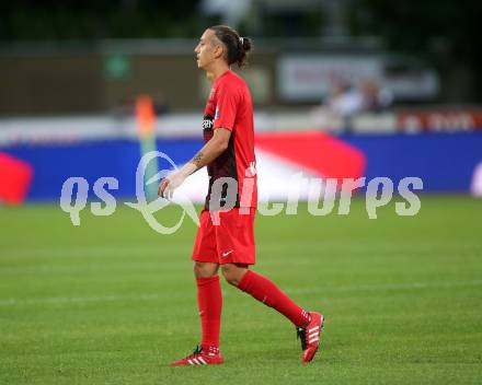 Fussball Tipico Bundesliga. RZ Pellets WAC gegen FC Flyeralarm Admira. Rote Karte fuer Maximilian Sax (Admira). Wolfsberg, am  19.8.2017.
Foto: Kuess

---
pressefotos, pressefotografie, kuess, qs, qspictures, sport, bild, bilder, bilddatenbank