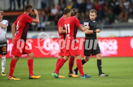 Fussball Tipico Bundesliga. RZ Pellets WAC gegen FC Flyeralarm Admira. Schiedsrichter Julian Weinberger. Wolfsberg, am  19.8.2017.
Foto: Kuess

---
pressefotos, pressefotografie, kuess, qs, qspictures, sport, bild, bilder, bilddatenbank