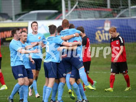 Fussball. Unterliga Ost. Eberstein gegen Rueckersdorf. Torjubel Manuel Rabitsch, Franz Pusar (Eberstein). Eberstein, 19.8.2017.
Foto: Kuess
---
pressefotos, pressefotografie, kuess, qs, qspictures, sport, bild, bilder, bilddatenbank