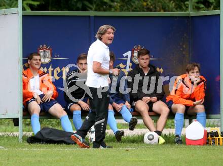 Fussball. Unterliga Ost. Eberstein gegen Rueckersdorf. Trainer Alex Obradovic (Eberstein). Eberstein, 19.8.2017.
Foto: Kuess
---
pressefotos, pressefotografie, kuess, qs, qspictures, sport, bild, bilder, bilddatenbank