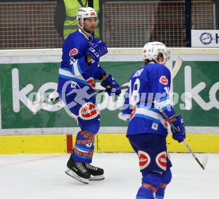 EBEL. Eishockey Bundesliga. Testspiel. VSV gegen SC Riessersee. Torjubel Ryan Glenn (VSV). Villach, am 25.8.2017.
Foto: Kuess
---
pressefotos, pressefotografie, kuess, qs, qspictures, sport, bild, bilder, bilddatenbank