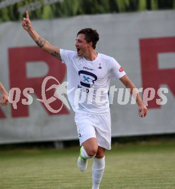 Fussball Kaerntner Liga. SAK gegen Voelkermarkt. Torjubel Philipp Diex (SAK). Klagenfurt, 25.8.2017.
Foto: Kuess
---
pressefotos, pressefotografie, kuess, qs, qspictures, sport, bild, bilder, bilddatenbank