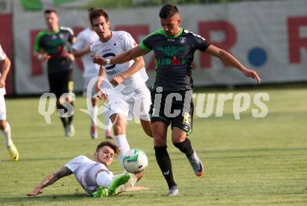 Fussball Kaerntner Liga. SAK gegen Voelkermarkt. Amer Krcic, (SAK), Hrvoje Jakovljevic (Voelkermarkt). Klagenfurt, 25.8.2017.
Foto: Kuess
---
pressefotos, pressefotografie, kuess, qs, qspictures, sport, bild, bilder, bilddatenbank