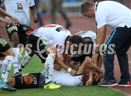 Fussball Tipico Bundesliga. RZ Pellets WAC gegen SKN St. Poelten. Torjubel Bernd Gschweidl, Stephan Palla, Daniel Offenbacher (WAC). Wolfsberg, am  26.8.2017.
Foto: Kuess

---
pressefotos, pressefotografie, kuess, qs, qspictures, sport, bild, bilder, bilddatenbank