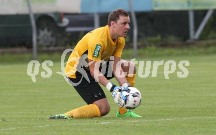 Fussball Kaerntner Liga. St. Jakob im Rosental gegen Kraig. Stefan Petautschnig  (Kraig). St. Jakob, am 12.8.2017.
Foto: Kuess
---
pressefotos, pressefotografie, kuess, qs, qspictures, sport, bild, bilder, bilddatenbank