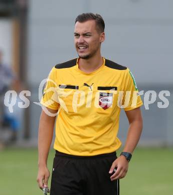 Fussball Kaerntner Liga. St. Jakob im Rosental gegen Kraig.  Schiedsrichter Edin Omerhodzic. St. Jakob, am 12.8.2017.
Foto: Kuess
---
pressefotos, pressefotografie, kuess, qs, qspictures, sport, bild, bilder, bilddatenbank