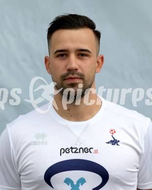 Fussball. Kaerntner Liga. SAK. Mannschaftsfototermin. Alen Muharemovic. Klagenfurt, 28.8.2017.
Foto: Kuess
---
pressefotos, pressefotografie, kuess, qs, qspictures, sport, bild, bilder, bilddatenbank