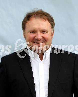 Fussball. Kaerntner Liga. SAK. Mannschaftsfototermin. Silvo Kumer. Klagenfurt, 28.8.2017.
Foto: Kuess
---
pressefotos, pressefotografie, kuess, qs, qspictures, sport, bild, bilder, bilddatenbank