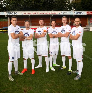 Fussball. Kaerntner Liga. SAK. Mannschaftsfototermin. Zdravko Koletnik, Thomas Riedl, Darjan Aleksic, Christian Dlopst. Klagenfurt, 28.8.2017.
Foto: Kuess
---
pressefotos, pressefotografie, kuess, qs, qspictures, sport, bild, bilder, bilddatenbank
