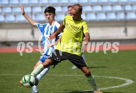 Fussball. 2. KLasse C. VSV gegen Draschitz. Wolfgang Guggenberger (VSV), Wolfgang Marko (Draschitz). Villach, am 27.8.2017.
Foto: Kuess
---
pressefotos, pressefotografie, kuess, qs, qspictures, sport, bild, bilder, bilddatenbank