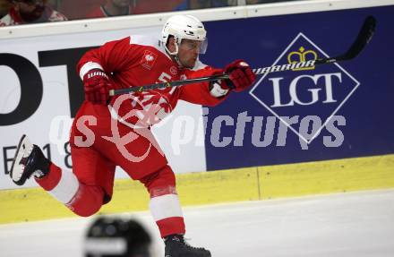 Eishockey CHL. Champions Hockey League. KAC gegen Froelunda. Kevin Kapstad (KAC). Klagenfurt, am 31.8.2017.
Foto: Kuess

---
pressefotos, pressefotografie, kuess, qs, qspictures, sport, bild, bilder, bilddatenbank