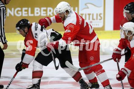 Eishockey CHL. Champions Hockey League. KAC gegen Froelunda. Thomas Hundertpfund, (KAC), Patrik Westerholm (Froelunda). Klagenfurt, am 31.8.2017.
Foto: Kuess

---
pressefotos, pressefotografie, kuess, qs, qspictures, sport, bild, bilder, bilddatenbank
