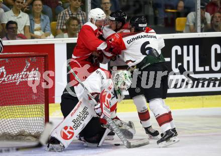 Eishockey CHL. Champions Hockey League. KAC gegen Froelunda. Marco Richter, (KAC), Johan Gustafsson, Kristoffer Gunnarsson (Froelunda). Klagenfurt, am 31.8.2017.
Foto: Kuess

---
pressefotos, pressefotografie, kuess, qs, qspictures, sport, bild, bilder, bilddatenbank