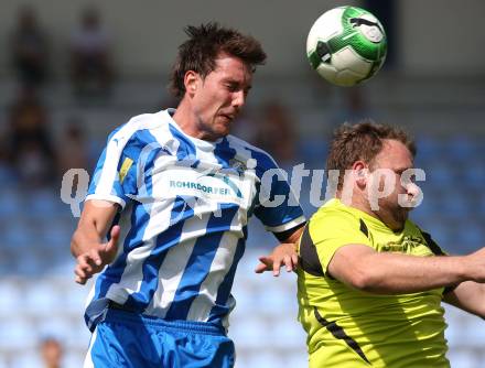 Fussball. 2. KLasse C. VSV gegen Draschitz. Andreas Gabriel (VSV), Konrad Schmid (Draschitz). Villach, am 27.8.2017.
Foto: Kuess
---
pressefotos, pressefotografie, kuess, qs, qspictures, sport, bild, bilder, bilddatenbank