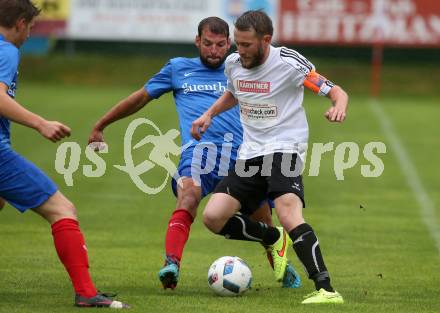 Fussball 1. Klasse A. Gmuend gegen Oberlienz. Sandro Reinhold Seebacher, (Gmuend), Christian Gander (Oberlienz). Gmuend, am 2.9.2017.
Foto: Kuess
---
pressefotos, pressefotografie, kuess, qs, qspictures, sport, bild, bilder, bilddatenbank