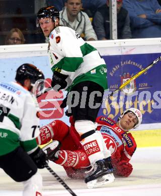 EBEL. Eishockey Bundesliga. KAC gegen Graz 99ers. Julian Talbot (KAC), Peter Robin Weihager (Graz). Klagenfurt, am 08.9.2017.
Foto: Kuess

---
pressefotos, pressefotografie, kuess, qs, qspictures, sport, bild, bilder, bilddatenbank