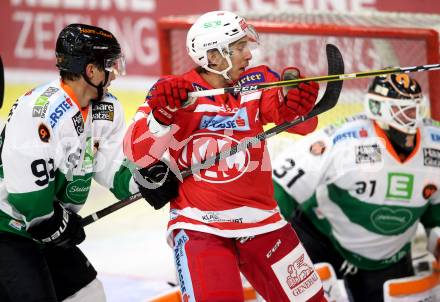 EBEL. Eishockey Bundesliga. KAC gegen Graz 99ers. Patrick Harand (KAC), Clemens Unterweger, Hannu Toivonen (Graz). Klagenfurt, am 08.9.2017.
Foto: Kuess

---
pressefotos, pressefotografie, kuess, qs, qspictures, sport, bild, bilder, bilddatenbank