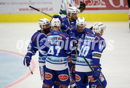 EBEL. Eishockey Bundesliga. EC VSV gegen Moser Medical Graz99ers. Torjubel Ryan Glenn, Benjamin Petrik, Stefan Bacher, Robert Flick, Nikolas Petrik (VSV). Villach, am 10.9.2017.
Foto: Kuess 


---
pressefotos, pressefotografie, kuess, qs, qspictures, sport, bild, bilder, bilddatenbank
