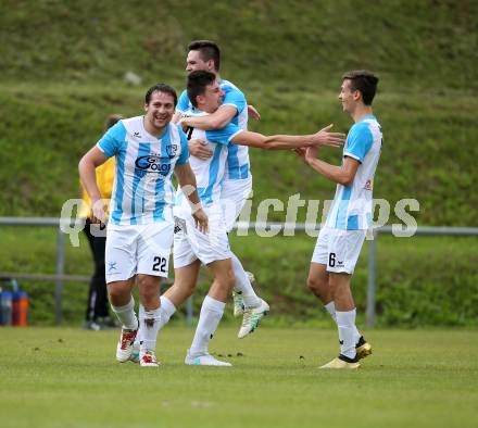 Fussball. 1. Klasse A. Hermagor gegen Kirchbach, Torjubel Hannes Zobernig, Tobias Hohenwarter, Nikola Vidovic, Christian Nageler (Kirchbach), Hermagor, 9.9.2017.
Foto: Kuess
---
pressefotos, pressefotografie, kuess, qs, qspictures, sport, bild, bilder, bilddatenbank