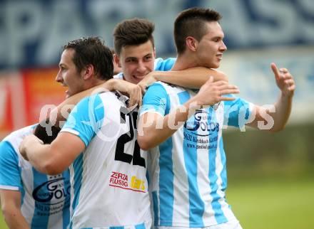 Fussball. 1. Klasse A. Hermagor gegen Kirchbach. Torjubel Hannes Zobernig, Nikola Vidovic, Vladan Petrovic (Kirchbach). Hermagor, 9.9.2017.
Foto: Kuess
---
pressefotos, pressefotografie, kuess, qs, qspictures, sport, bild, bilder, bilddatenbank