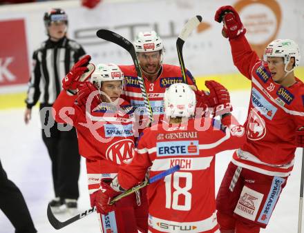 EBEL. Eishockey Bundesliga. KAC gegen HC Orli Znojmo. Torjubel Kevin Kapstad, David Joseph Fischer, Thomas Koch, Marco Richter (KAC). Klagenfurt, am 15.9.2017.
Foto: Kuess

---
pressefotos, pressefotografie, kuess, qs, qspictures, sport, bild, bilder, bilddatenbank