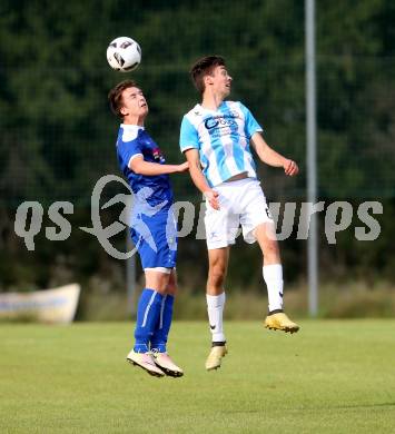 Fussball. 1. Klasse A. Hermagor gegen Kirchbach. Julian Rauscher (Hermagor), Christian Nageler (Kirchbach). Hermagor, 9.9.2017.
Foto: Kuess
---
pressefotos, pressefotografie, kuess, qs, qspictures, sport, bild, bilder, bilddatenbank