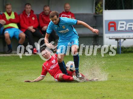 Fussball. Kaerntner Liga. ATUS Ferlach gegen ATSV Wolfsberg. 	Dominik Mak (ATUS Ferlach), Patrick Marzi (ATSV Wolfsberg). Ferlach, 16.9.2017.
Foto: Kuess
---
pressefotos, pressefotografie, kuess, qs, qspictures, sport, bild, bilder, bilddatenbank