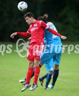 Fussball. Kaerntner Liga. ATUS Ferlach gegen ATSV Wolfsberg. Lukas Jaklitsch (ATUS Ferlach), Mattias Sereinig (ATSV Wolfsberg). Ferlach, 16.9.2017.
Foto: Kuess
---
pressefotos, pressefotografie, kuess, qs, qspictures, sport, bild, bilder, bilddatenbank