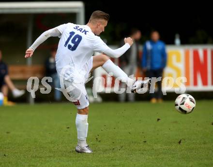 Fussball Kaerntner Liga. KAC 1909 gegen SAK. Jurinic Andrej (SAK). Klagenfurt, am 16.9.2017.
Foto: Kuess
---
pressefotos, pressefotografie, kuess, qs, qspictures, sport, bild, bilder, bilddatenbank