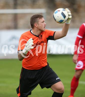 Fussball. Kaerntner Liga. ATUS Ferlach gegen ATSV Wolfsberg. Patrick Christian Boeck (ATUS Ferlach). Ferlach, 16.9.2017.
Foto: Kuess
---
pressefotos, pressefotografie, kuess, qs, qspictures, sport, bild, bilder, bilddatenbank